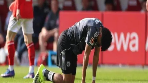 “勇士跌出前五，掘金急速冲进前三，湖人滑至第四名！”